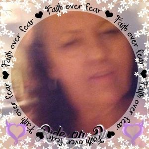 Meet your Posher, Cyndi